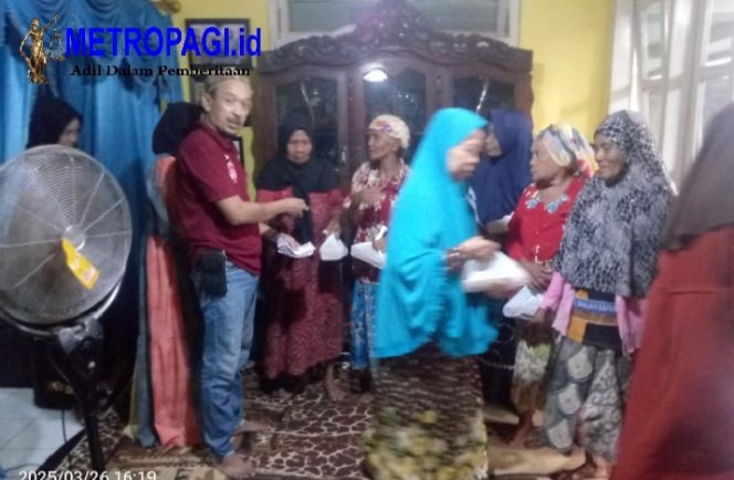 
 Dibulan Suci Ramadhan DPP LSM Agtib Gelar Ultah dan Berbagi Santunan ke Kaum Duafa Serta Anak Yatim Piatu
