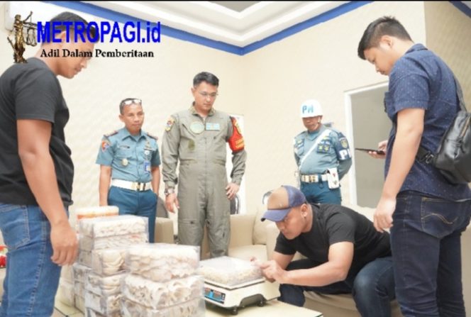 
 Satgaspam TNI AL Juanda Berhasil Cegah Penyelundupan Sarang Burung Walet Ilegal ke Singapura