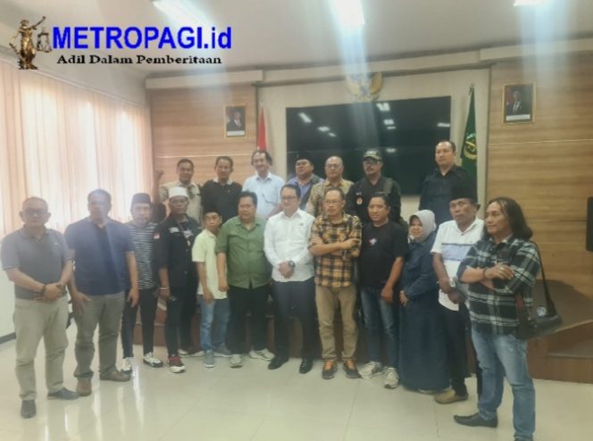 
 KAJARI : MOU, TIDAK MEMPENGARUHI PROSES HUKUM, SIAPAPUN YANG TERLIBAT KASUS PIDANA TENTU KITA AMBIL DAN PERIKSA