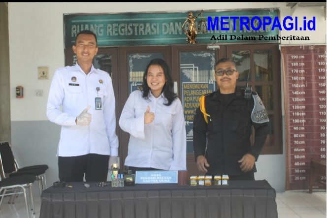 
 Deteksi Dini, Rutan Bangil Gelar Pemeriksaan Blok serta Tes Urine WBP