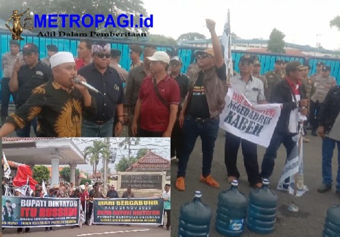 
 Kelas Jalan Tidak Memenuhi Syarat, FORMAPAN Kembali Demo Pabrik Aqua, Hingga Bupati Pasuruan Dinilai Diktator
