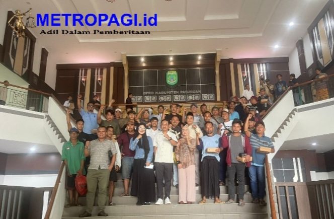 
 PKL Pasar Bangil Lega, Jeritan ke DPRD dan Pemda Kabupaten Pasuruan Didengar, Jualan Dimalam Hari Dilonggarkan