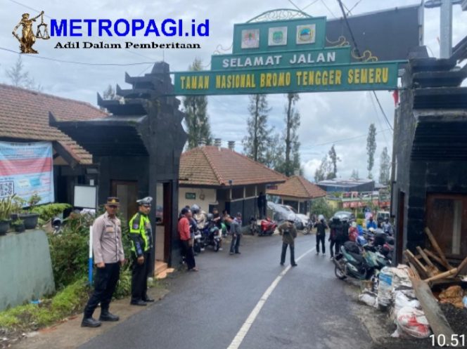 
 Kapolres Pasuruan: Terpantau Hampir Seribu Wisatawan Masuk Bromo Lewat Tosari Situasi Kondusif 