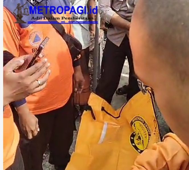 
 Sempat Hilang, Balita 1.5 Tahun Ditemukan Sudah Tidak Bernyawa di Gorong-gorong Bantaran Sungai Gembong