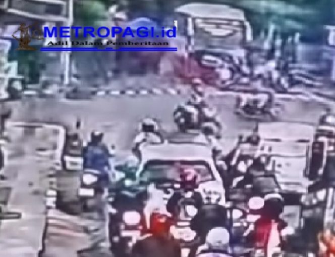 
 Polres Kediri Kota Tetapkan Sopir Bus Sebagai Tersangka Penyebab Laka Beruntun di Muning