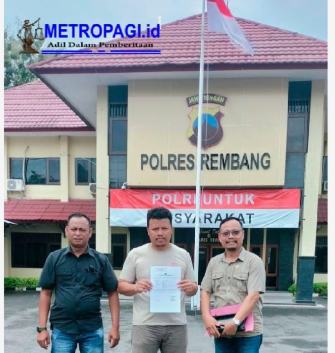 
 Tim Kuasa Hukum PT Bratapos Media Resmi Laporkan Dugaan Intimidasi Wartawan ke Polres Rembang