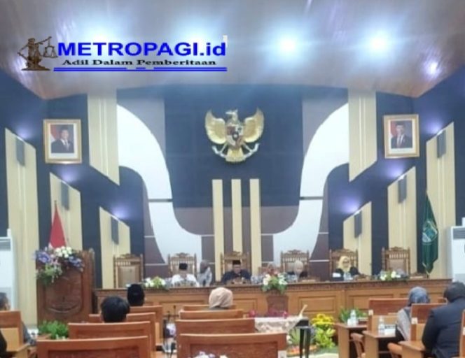 
 DPRD Kabupaten Pasuruan Gelar Rapat Paripurna Penyampaian Rekomendasi LKPJ Bupati Tahun Anggaran 2025