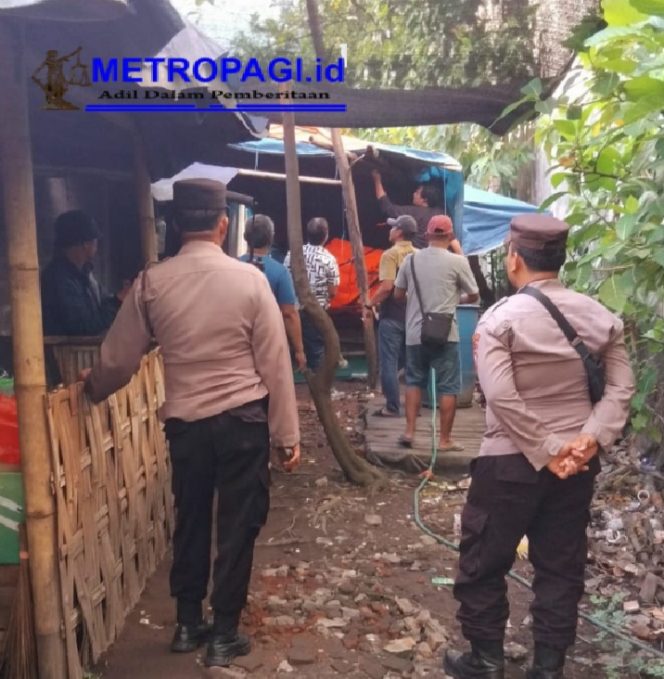
 Polisi Gerebek Arena Judi Sabung Ayam di Sruni Gedangan, Belasan Motor Disita