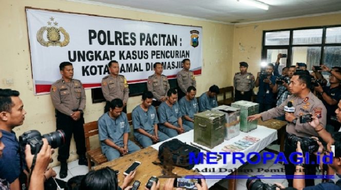 
 Polres Pacitan Amankan Komplotan Pencuri Kotak Amal di 7 Masjid