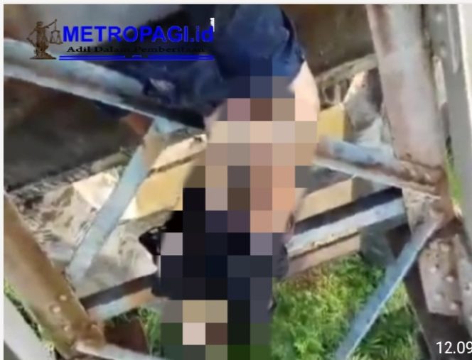 
 Geger…!! Warga Menemukan Mayat Laki-laki di Area Tiang Jalur Kereta Api (KA) Desa Sentul, Kecamatan Purwodadi