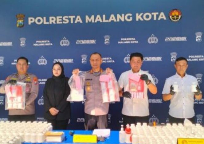 
 Sikat Jaringan Narkoba Lintas Daerah, Satresnarkoba Polresta Malang Kota Sita 2 Kg Sabu dan 490 Ribu Pil Double L