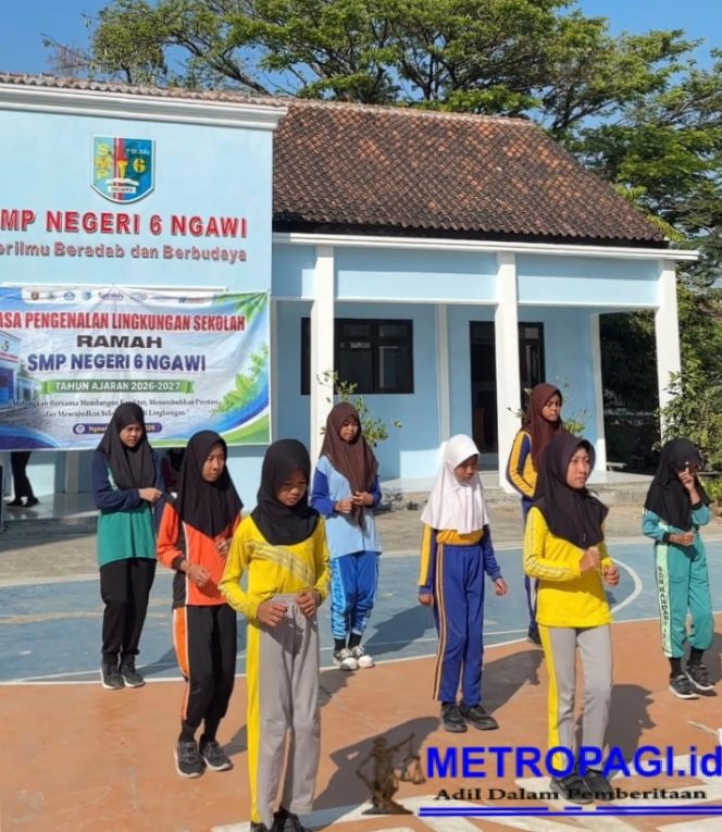 
 SMP NEGERI 6 NGAWI SUKSES SELENGGARAKAN MASA PENGENALAN LINGKUNGAN SEKOLAH TAHUN AJARAN 2026/2027