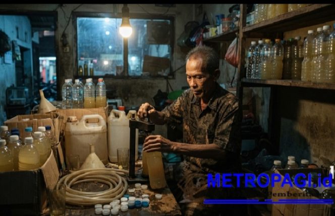 
 Awas, Takaran Asal-Asalan, Ini Sanksi Pidana dan Jeratan Hukum Bagi Penjual Miras Oplosan